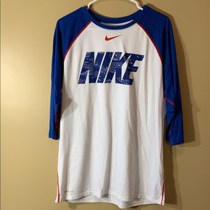 Men’s Nike Shirt